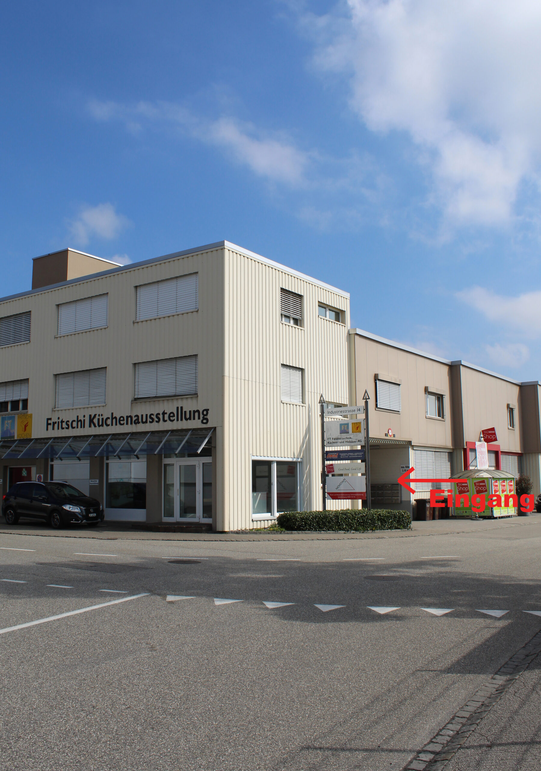 ATELIER mit PFEIL